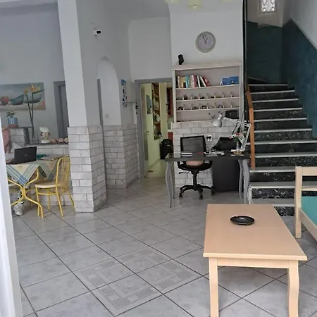 Prinos By Marti Bed & Breakfast 3*